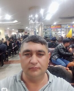 Насир Б